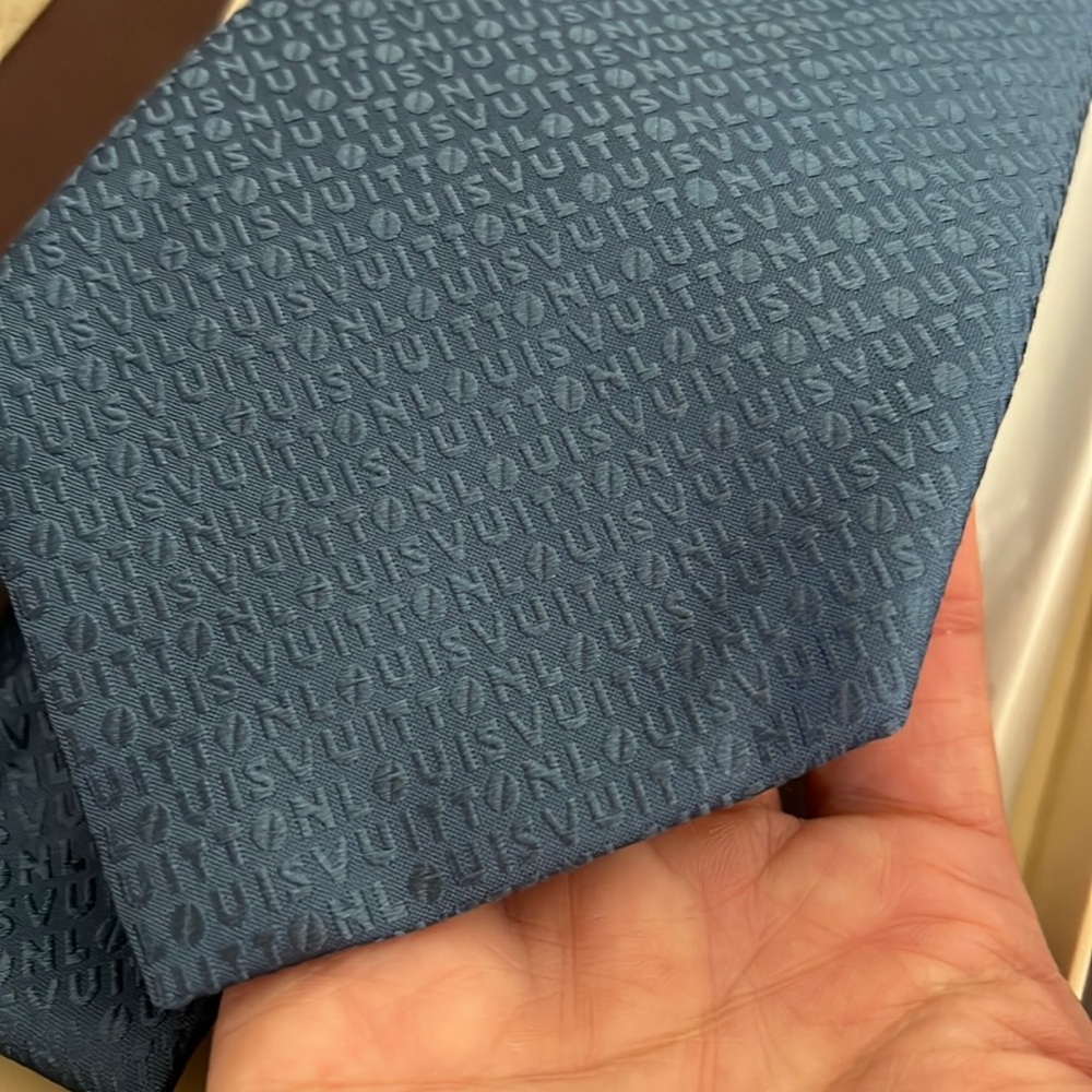 TIMELESS CLASSIC LOUIS VUITTON blue MONOGRAM MIX TIE